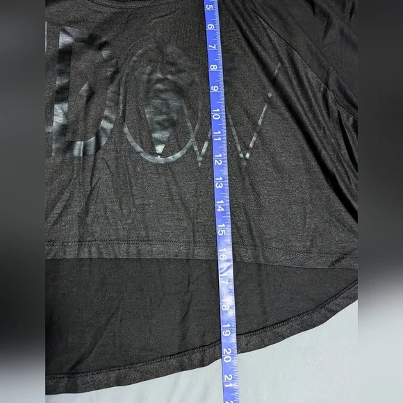 Widow Hi Low Crop Top - Picture 4 of 4